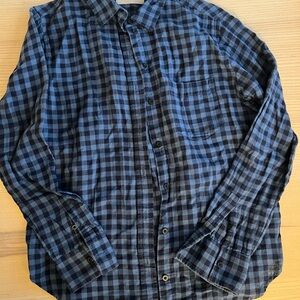 Everlane Women’s Blue Checkered Shirt